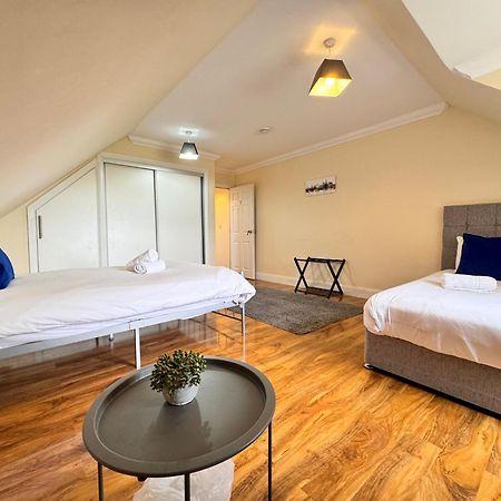Relaxing Airport Rooms Stanwell Exteriér fotografie